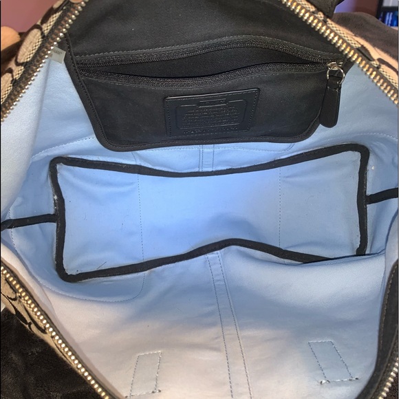 Coach purse - Picture 4 of 5